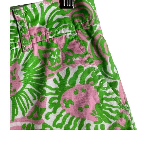 Lilly Pulitzer Callahan Green Pink Sunnyside Lion Print Shorts Size 4 - Picture 3 of 8